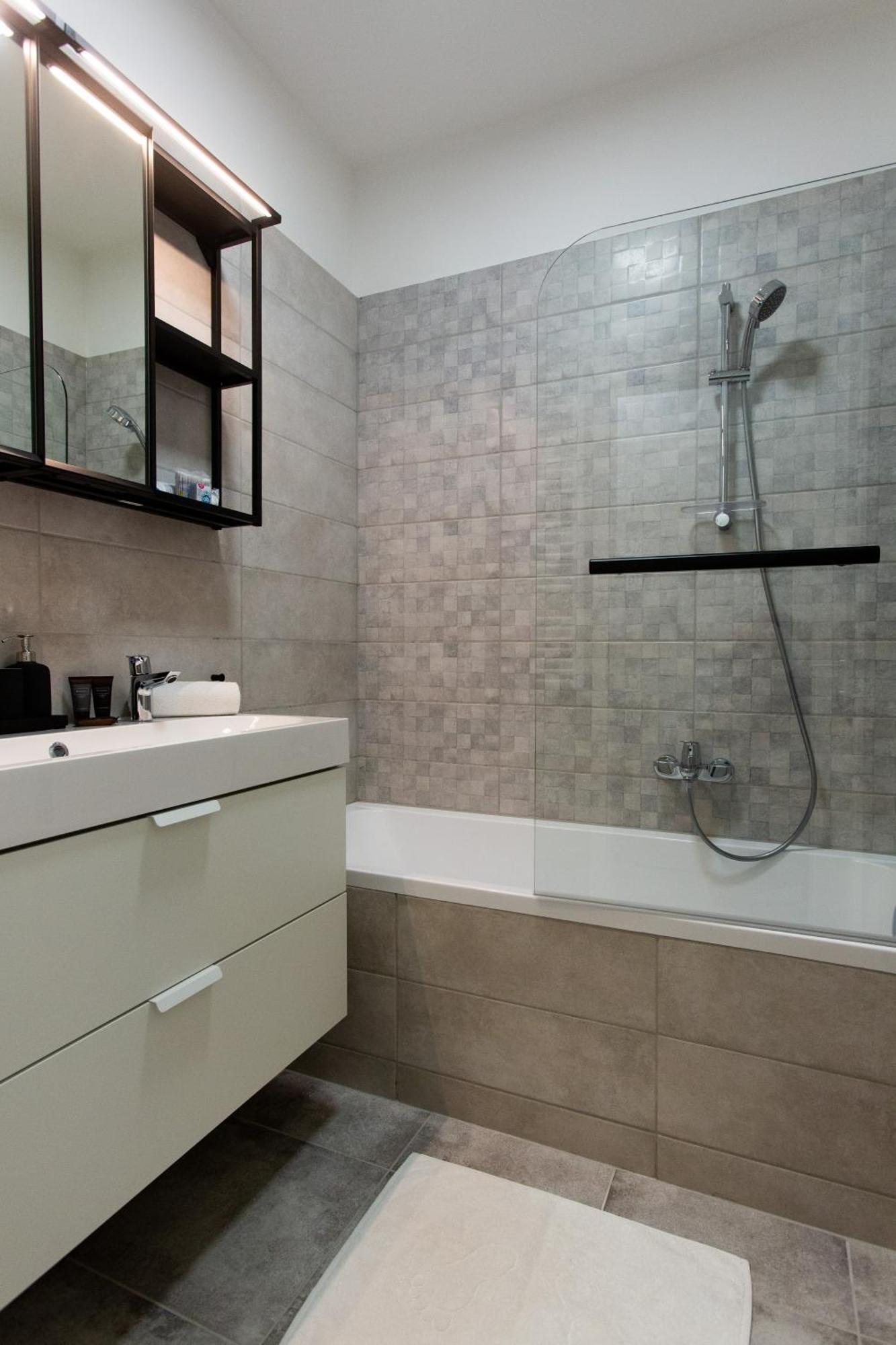 Apartament Waterfront Free Private Parking