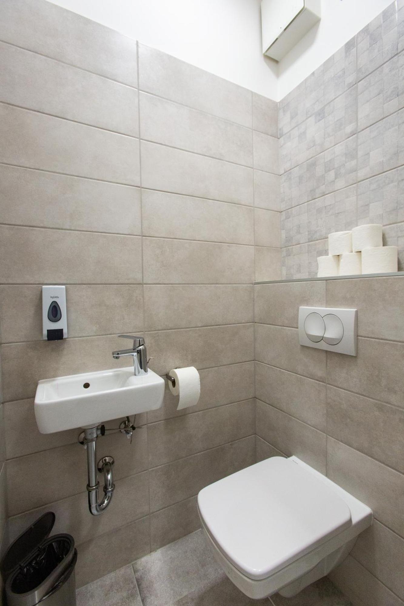Waterfront Free Private Parking Apartament